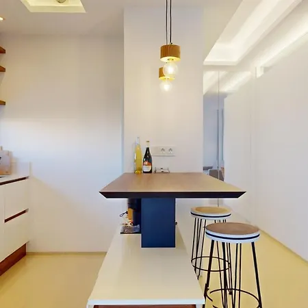 Elegant With Pool Ac And Balcony Appartement Arenales del Sol