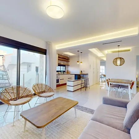 Elegant With Pool Ac And Balcony * Arenales del Sol